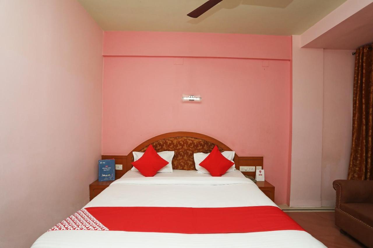 Hotel Keshari Bhubaneswar Exterior foto